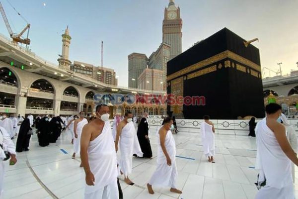 timur-tengah-memanas-kemenhaj-pantau-58873-jemaah-umrah-indonesia-lns