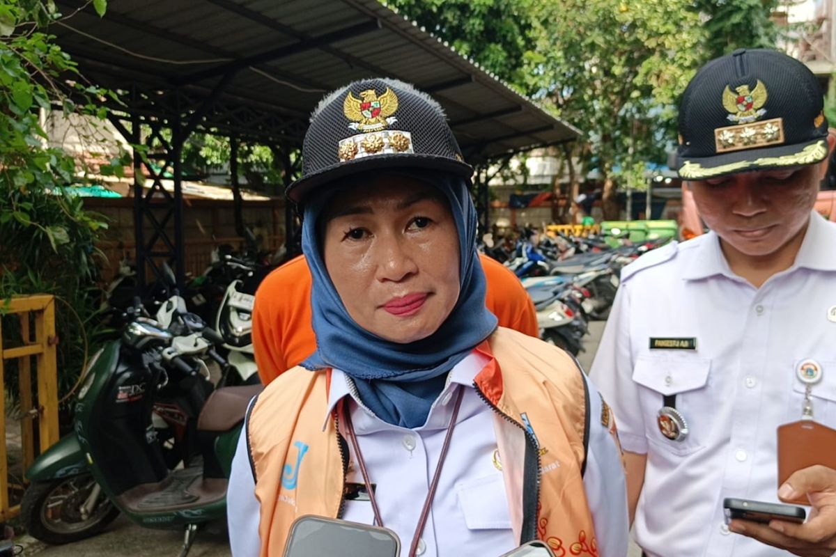 Kunjungan Penting: Pemkot Jakbar tata tempat sampah di Rusun Angke jadi ruang hijau