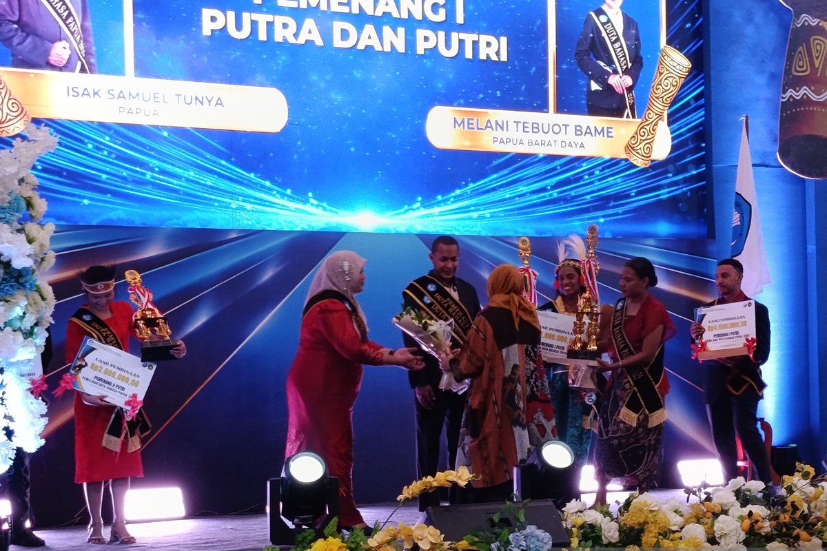 Hasil Pertemuan: Isak Tunya-Melani Bame terpilih jadi Duta Bahasa Papua 2026