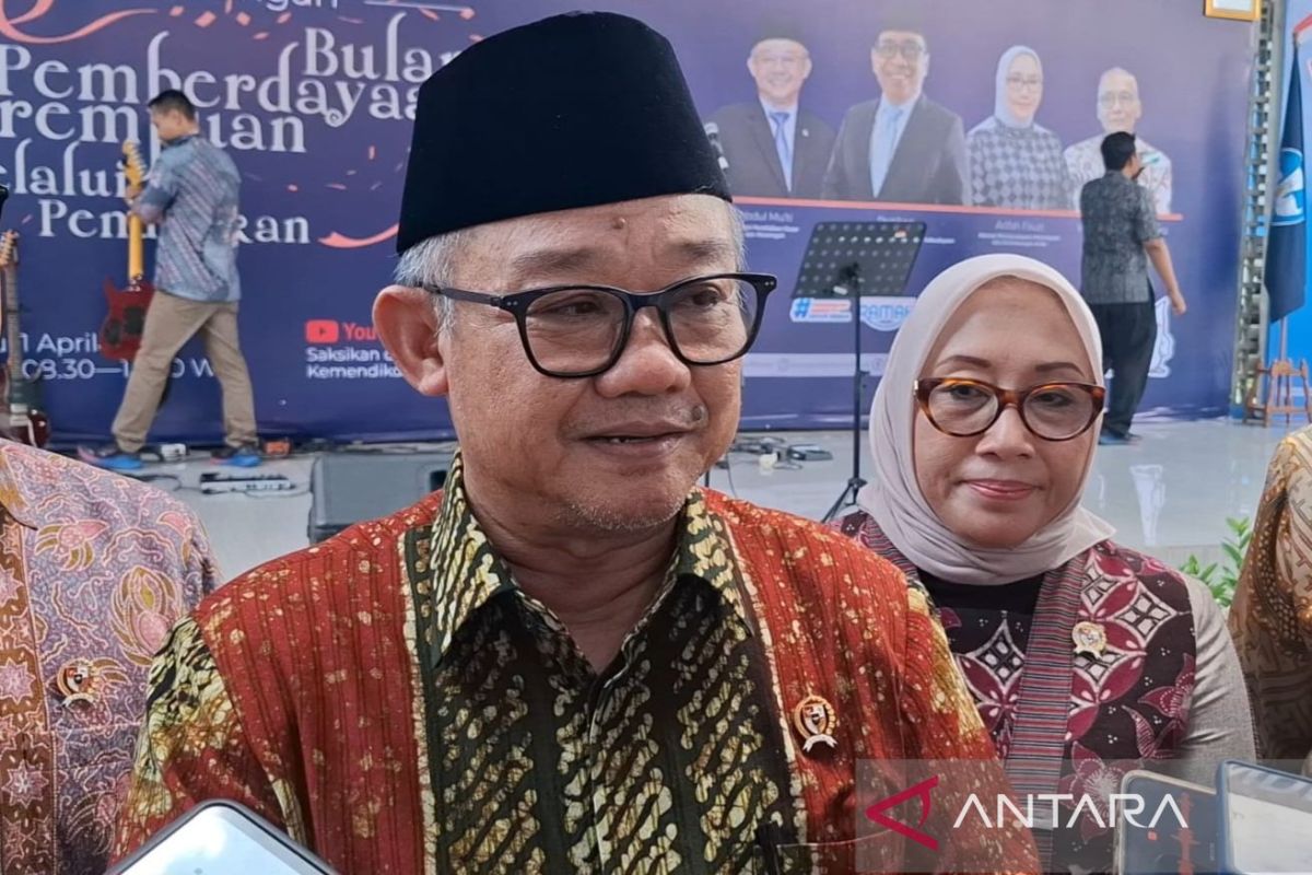 New Policy: Upayakan kepastian hukum, Mendikdasmen: Guru non-ASN bisa jadi ASN