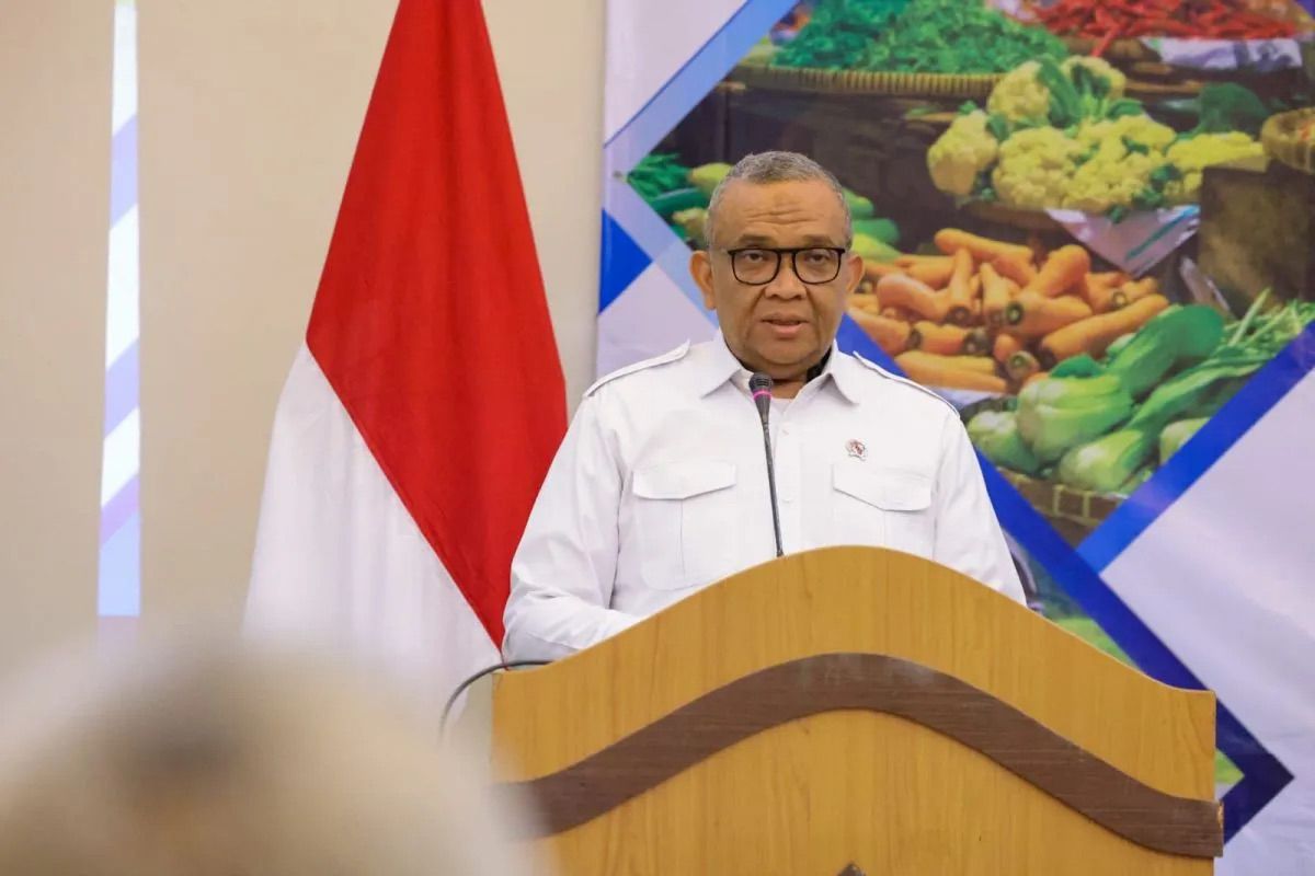Main Agenda: Wamenaker ungkap hasil investigasi persoalan gaji-THR pekerja Hillcon