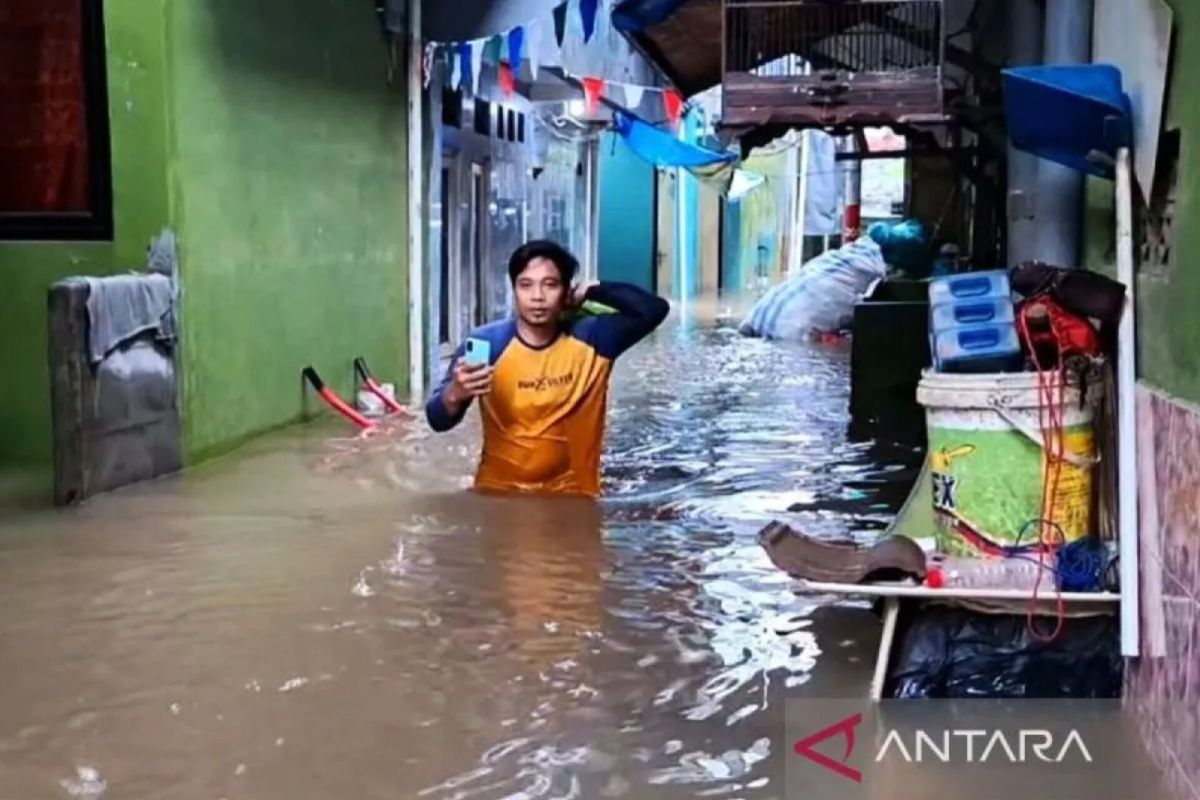 Banjir satu meter lebih rendam Kebon Pala – Jaktim