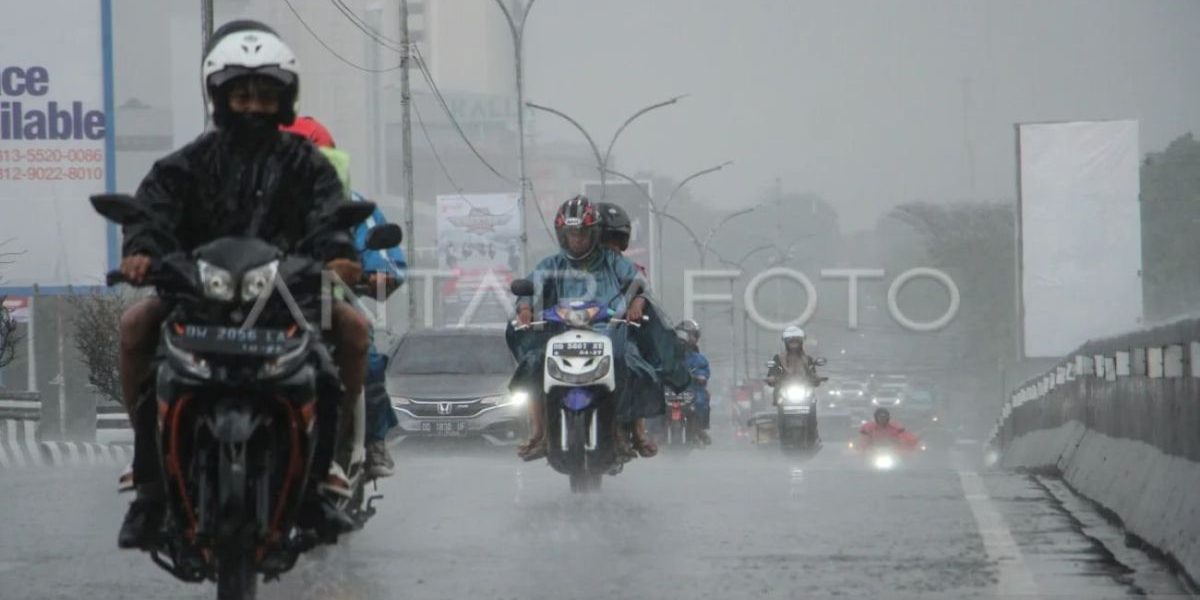 hujan-mulai-turun-di-makassar1