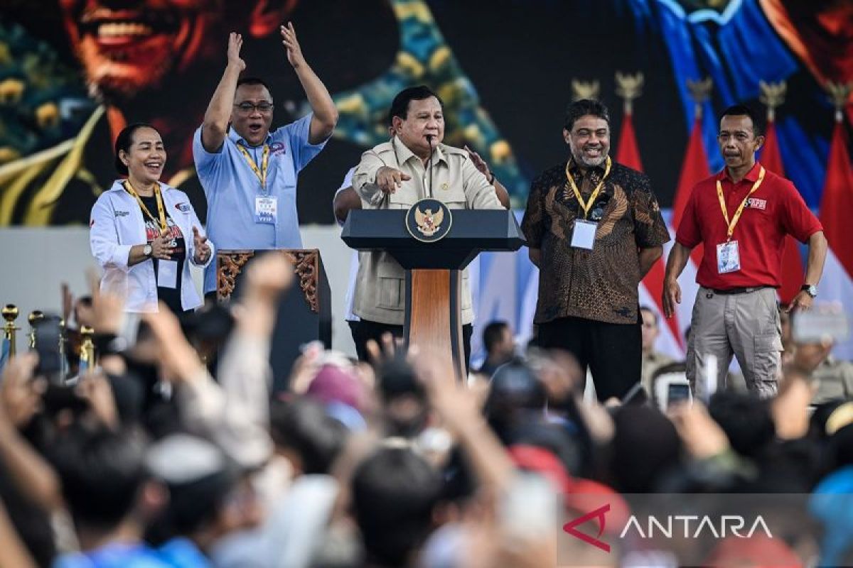 Solution For: Politik sepekan, reshuffle kabinet hingga Hari Buruh Sedunia