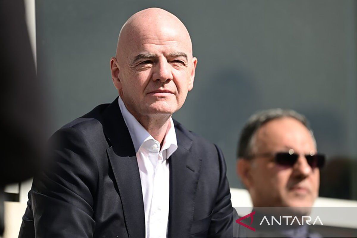 Solving Problems: Presiden FIFA tegaskan Iran tetap memainkan laga Piala Dunia di AS