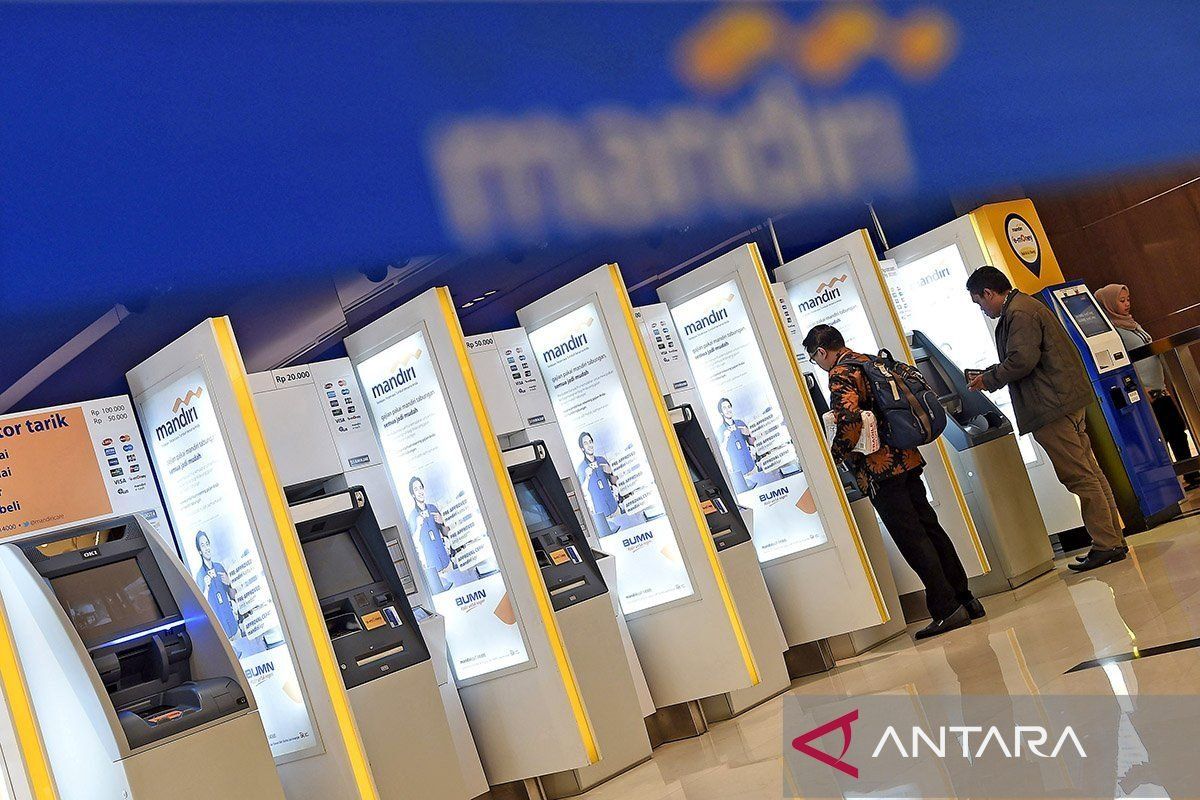 New Policy: Ekonom usul dana Rp281 T di Himbara disertai target kredit produktif