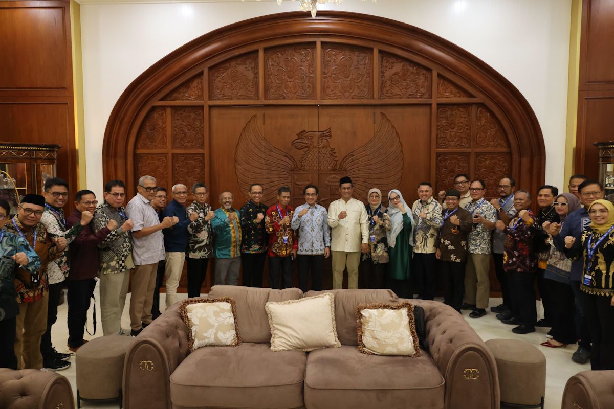 Topics Covered: Mentan kumpulkan rektor dari Indonesia timur perkuat inovasi pertanian