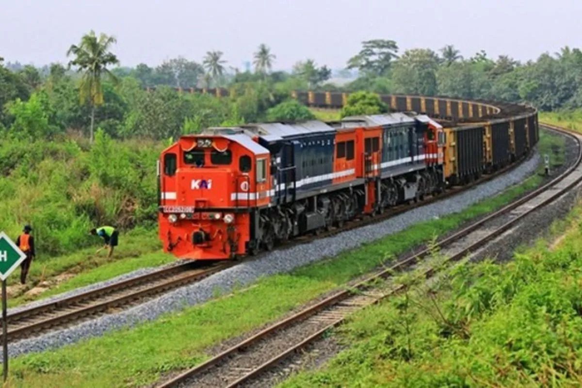 Latest Program: KAI angkut 21,56 juta ton batu bara dukung kelancaran logistik