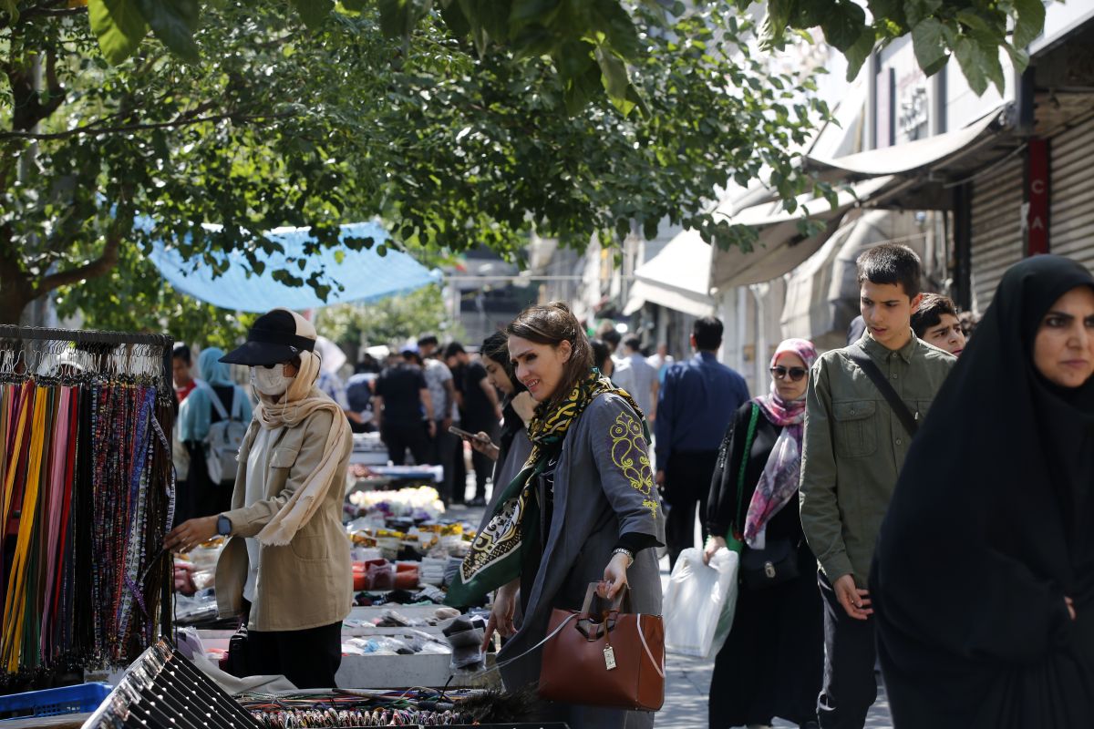 Laporan: Inflasi tahunan Iran tembus 88,6 persen