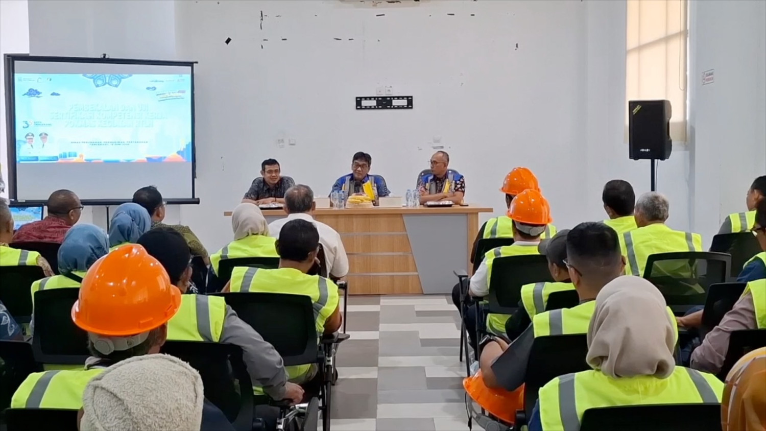 Disperkimtan fasilitasi pokmas RTLH ikuti uji kompetensi keahlian
