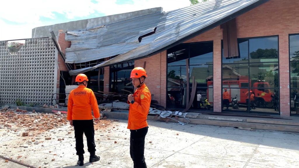 KOTA-PALU-DIGUNCANG-GEMPA-BUMI-6-7-MAGNITUDO
