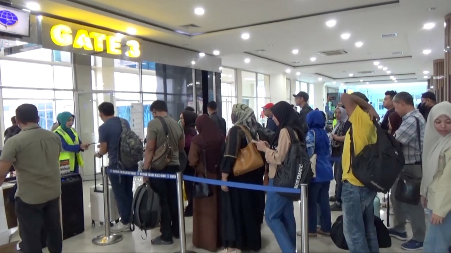What Happened During: Penumpang Bandara Haluoleo naik meski harga tiket melonjak 40 persen