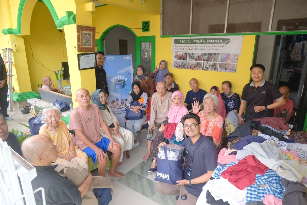 Latest Program: PNM salurkan pakaian hasil RE3 For-E untuk disabilitas dan lansia