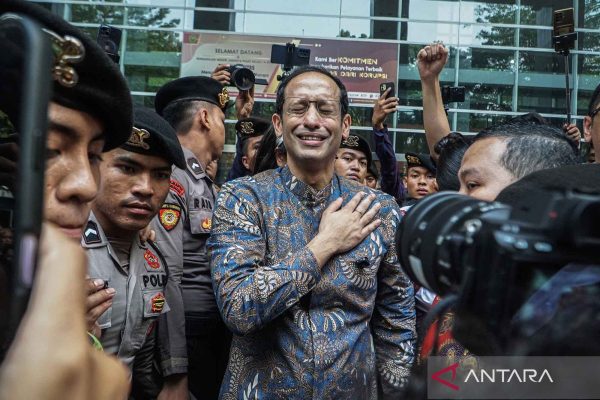 Putusan-perkara-korupsi-pengadaan-chromebook-300626-TAL-6