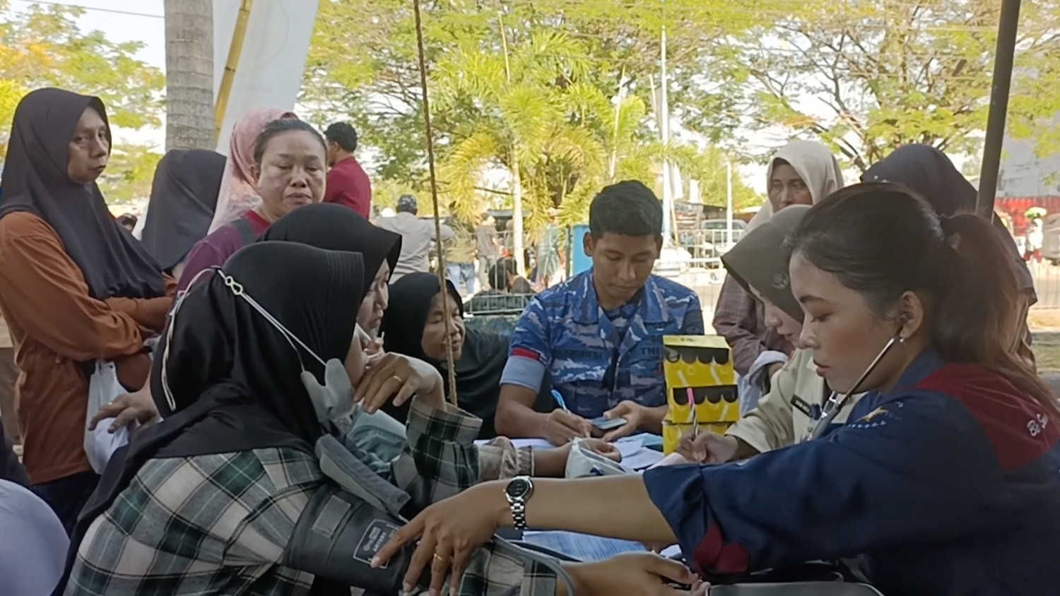 Lanud Sjamsudin Noor gelar Bakti Sosial Hari Bakti TNI AU ke-79
