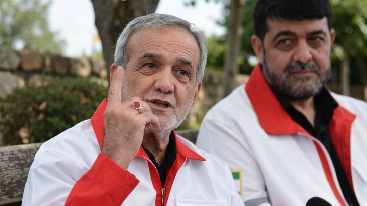 Presiden Iran: Lebih baik akhiri perang saat Iran di posisi kuat
